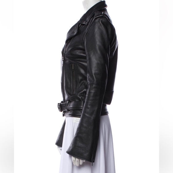 Understated leather jacket - Picture 3 of 5